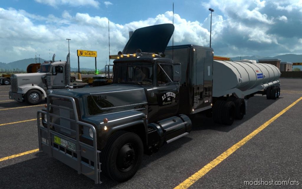 ATS Truck Mod: Mack RS700 Rubber Duck 1.36.X Update (Featured)