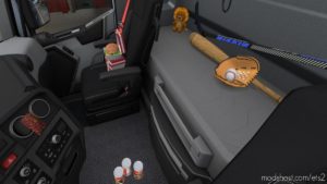 ETS2 Mod: DLC Cabin Accessories ATS 1.40 (Image #3)