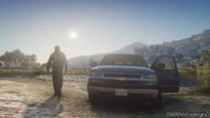 GTA 5 Chevrolet Vehicle Mod: 2001 Chevrolet Suburban (Image #6)