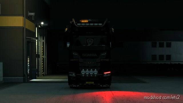 ETS2 Headlights Part Mod: Headlight With RED And Blue Flash (Featured)