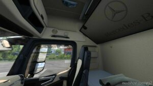 ETS2 Mercedes-Benz Interior Mod: Actros Plus: NEW Actros MP4 Cabin Overhaul 1.43 (Image #5)