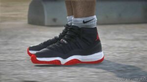 GTA 5 Player Mod: AIR Jordan 11 For MP Male (Image #2)