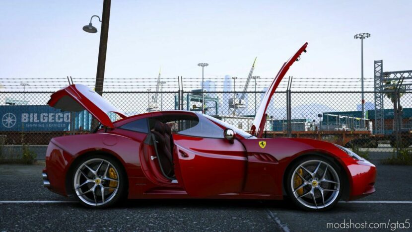 GTA 5 Ferrari Vehicle Mod: 2013 Ferrari California Automatic Convertible V1.1 (Featured)