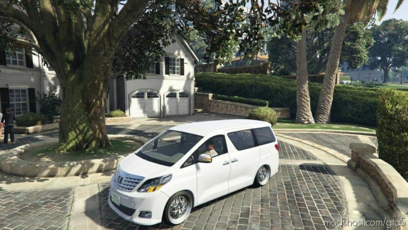 GTA 5 Toyota Vehicle Mod: Alphard (Featured)