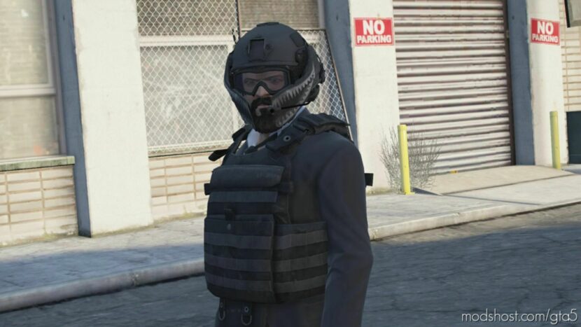 GTA 5 Player Mod: Combat Gear To Michael (Featured)