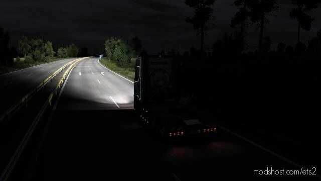 ETS2 Headlights Part Mod: Enhanced Headlight Brightness For ALL Truck (Featured)