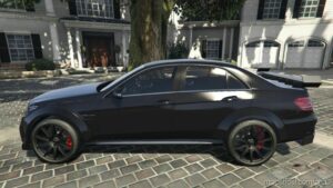 GTA 5 Mercedes-Benz Vehicle Mod: E63 AMG (Image #2)