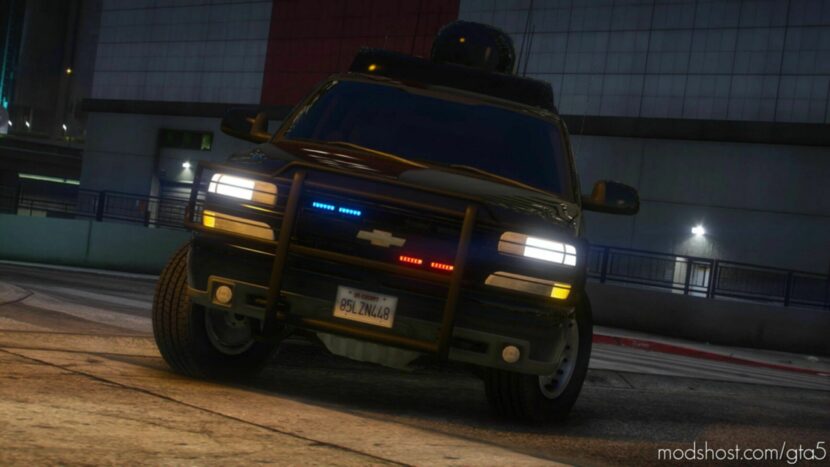 GTA 5 Chevrolet Vehicle Mod: 2003 Chevrolet Suburban Z71 Secret Service V1.2 (Featured)