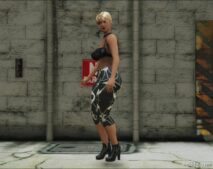 GTA 5 Player Mod: PED Bikerchic With NEW Butt Physics Method (Image #3)