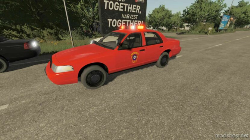 FS22 Ford Car Mod: Crown Victoria (Featured)