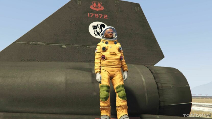 GTA 5 Player Mod: SR-71 Blackbird Pilot Suit (Featured)