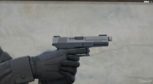 GTA 5 Weapon Mod: EFT Glock 18C Custom Animated (Image #2)