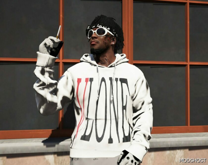 GTA 5 Player Mod: Black & White Vlone Hoodie for Franklin (Featured)