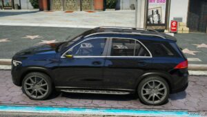 GTA 5 Mercedes-Benz Vehicle Mod: GLE 450 (Image #2)