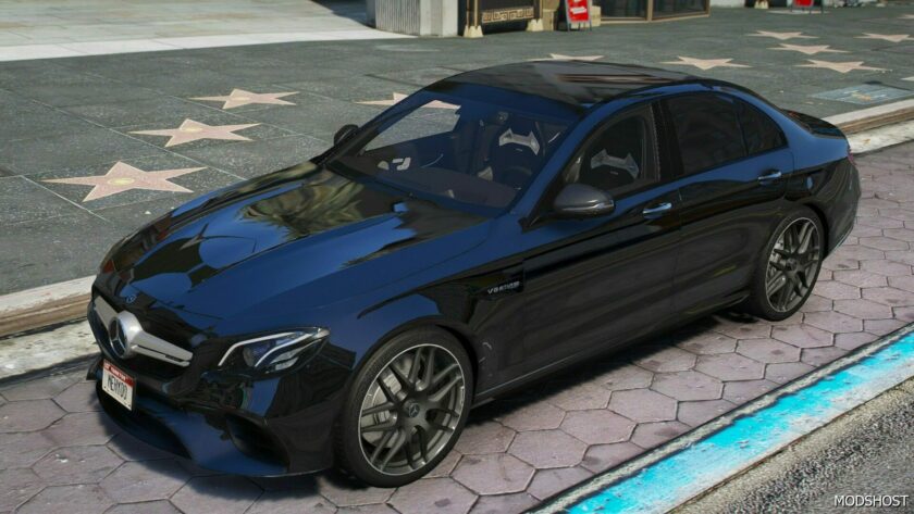 GTA 5 Mercedes-Benz Vehicle Mod: E63S AMG (Featured)