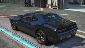 GTA 5 Dodge Vehicle Mod: Challenger SRT8 (Image #3)