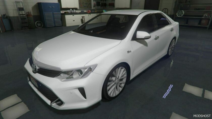 GTA 5 Toyota Vehicle Mod: Camry XV55 (Featured)