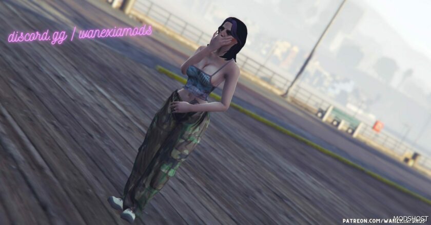 GTA 5 Player Mod: Cargopants for MP Female (Featured)