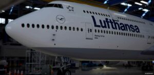 MSFS 2020 Lufthansa Livery Mod: Asobo Boeing 747-8I Lufthansa (D-Abyu) V1.1.0 (Image #11)