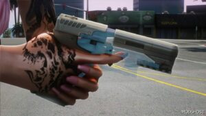 GTA 5 Player Mod: Ghost in The Shell Major’s Thermoptic Pistol (Image #4)