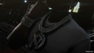 GTA 5 Player Mod: XO Chain for MP Male AG Mods (Image #2)