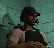 GTA 5 Player Mod: Headphones Comtac and CAP GB (Featured)