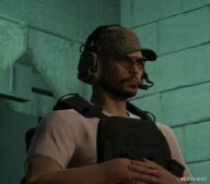 GTA 5 Player Mod: Headphones Comtac and CAP GB (Image #2)