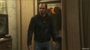 GTA 5 Player Mod: Custom Trio Clothes (Image #5)