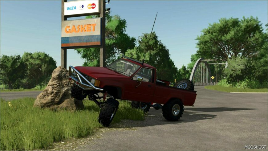 FS25 Toyota Car Mod: 1984 Toyota Hilux (Featured)